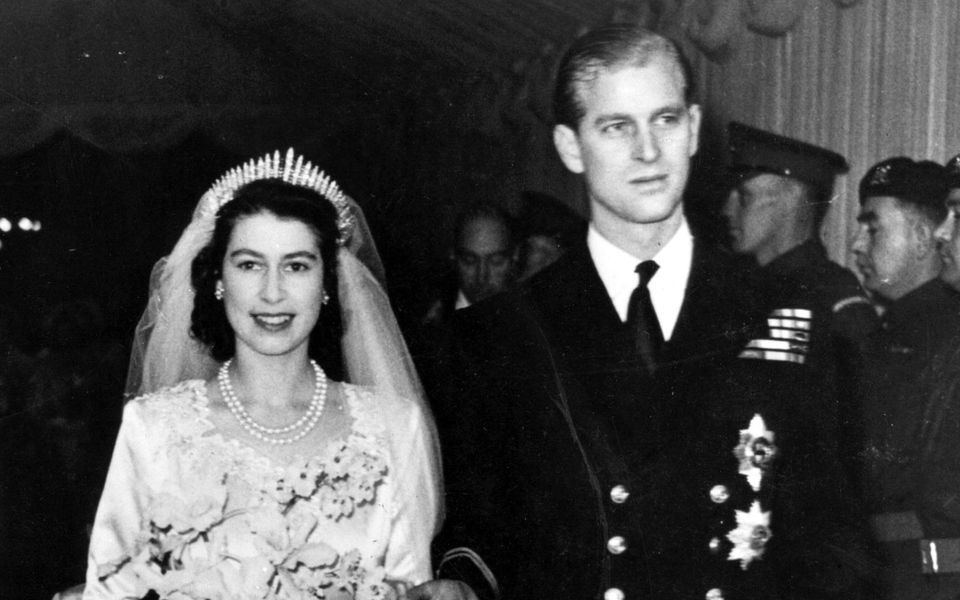 伊丽莎白二世婚礼·俄式冠冕