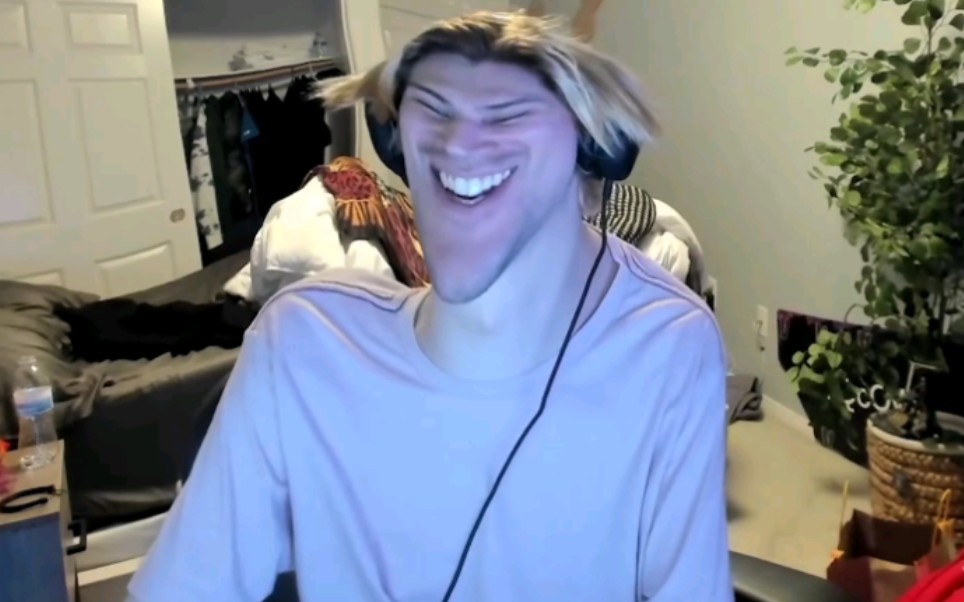 xqc难绷的逆天表情包