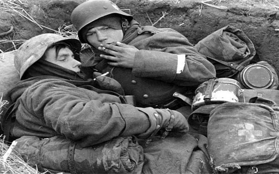 pavlov1945年西线德军防守战珍贵战斗录像