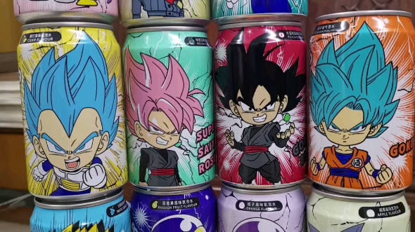龙珠气泡水 黑悟空 桃红悟空 未来特兰克斯 胖布欧 自在悟空 超蓝悟空