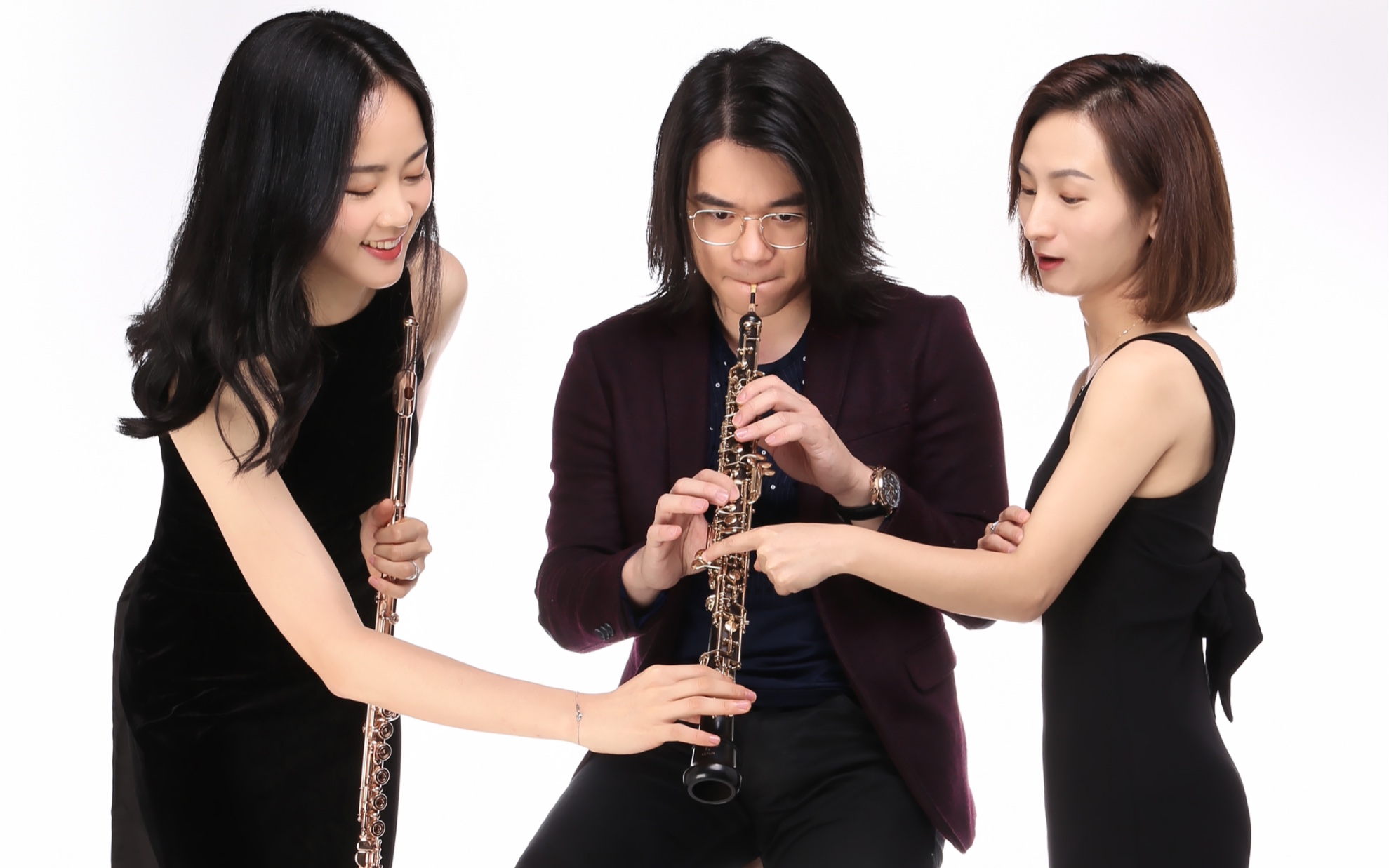 双簧管,长笛,钢琴,演绎现代风格三重奏madeleine dring trio