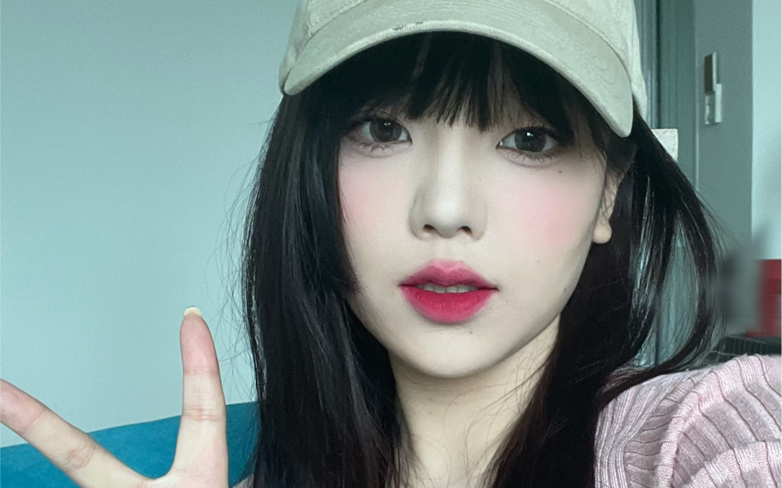 秀智新剧斗娜仿妆教程来了