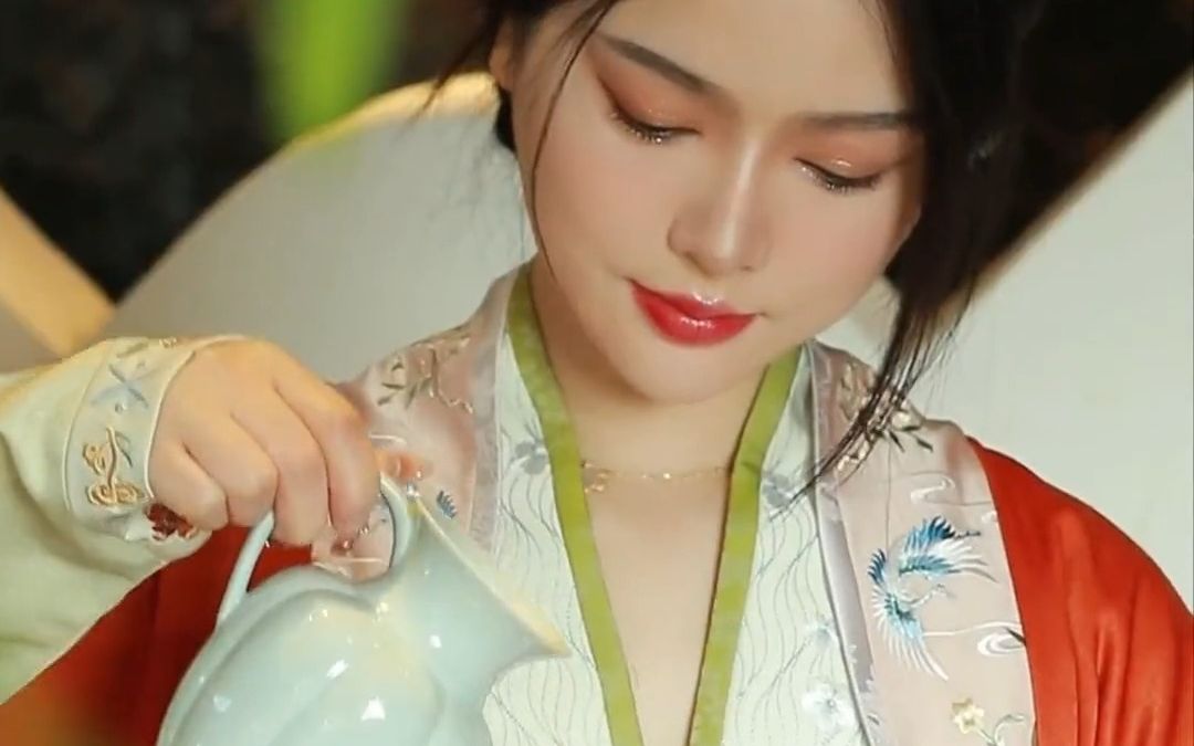 挑战成为国风感美女:围炉煮茶