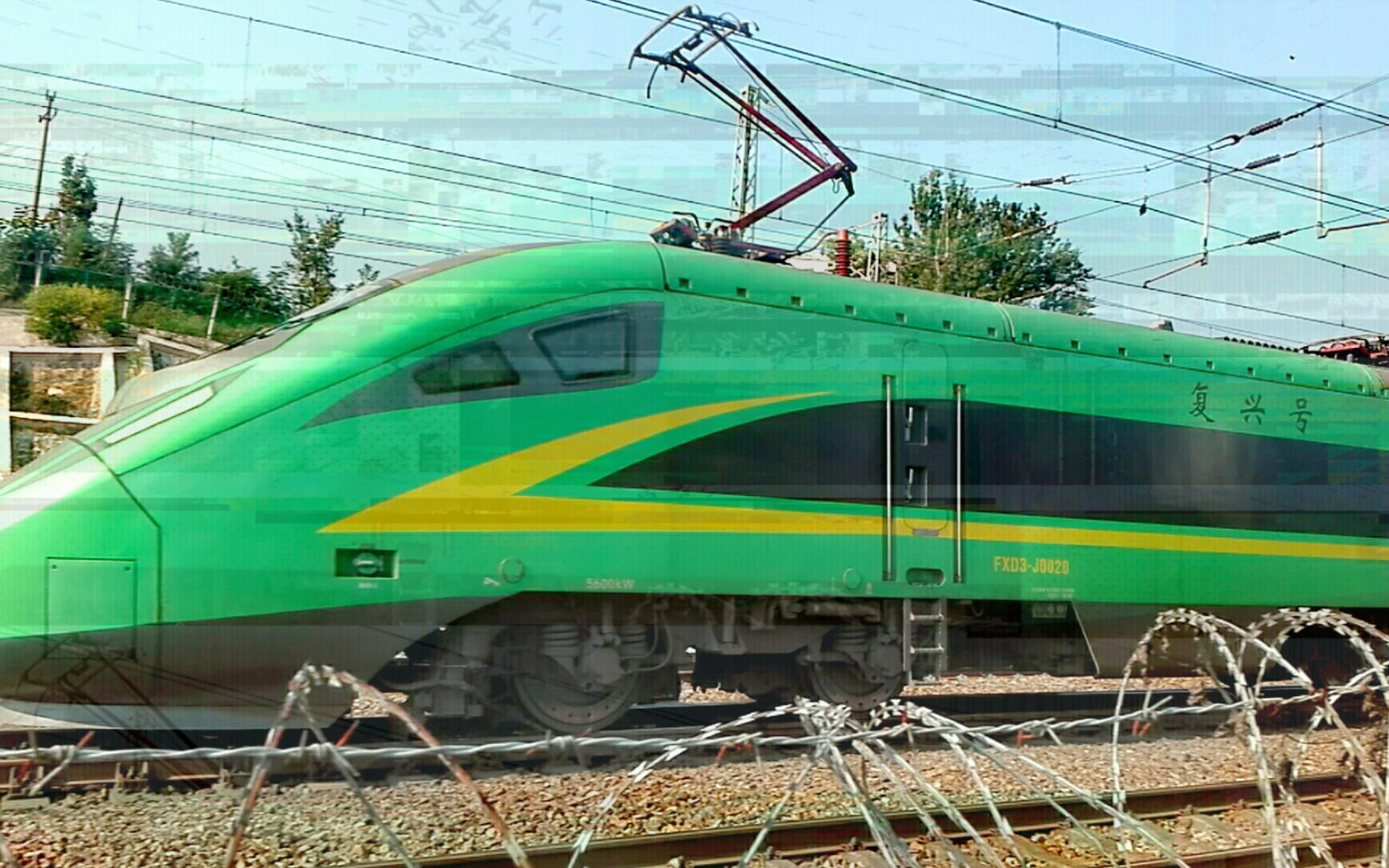 急速的"复兴号"d740次