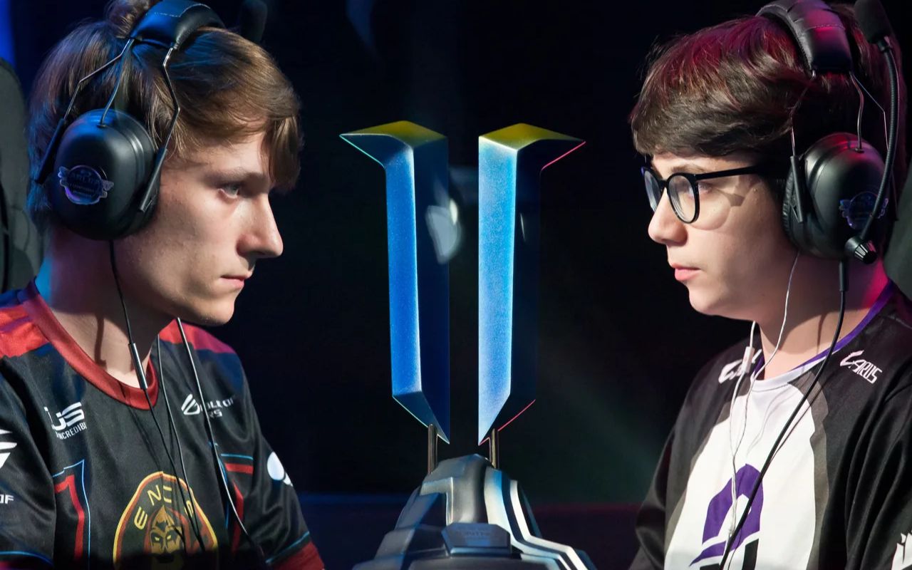 【星际二燃向混剪/serral vs reynor】我即是虫群!