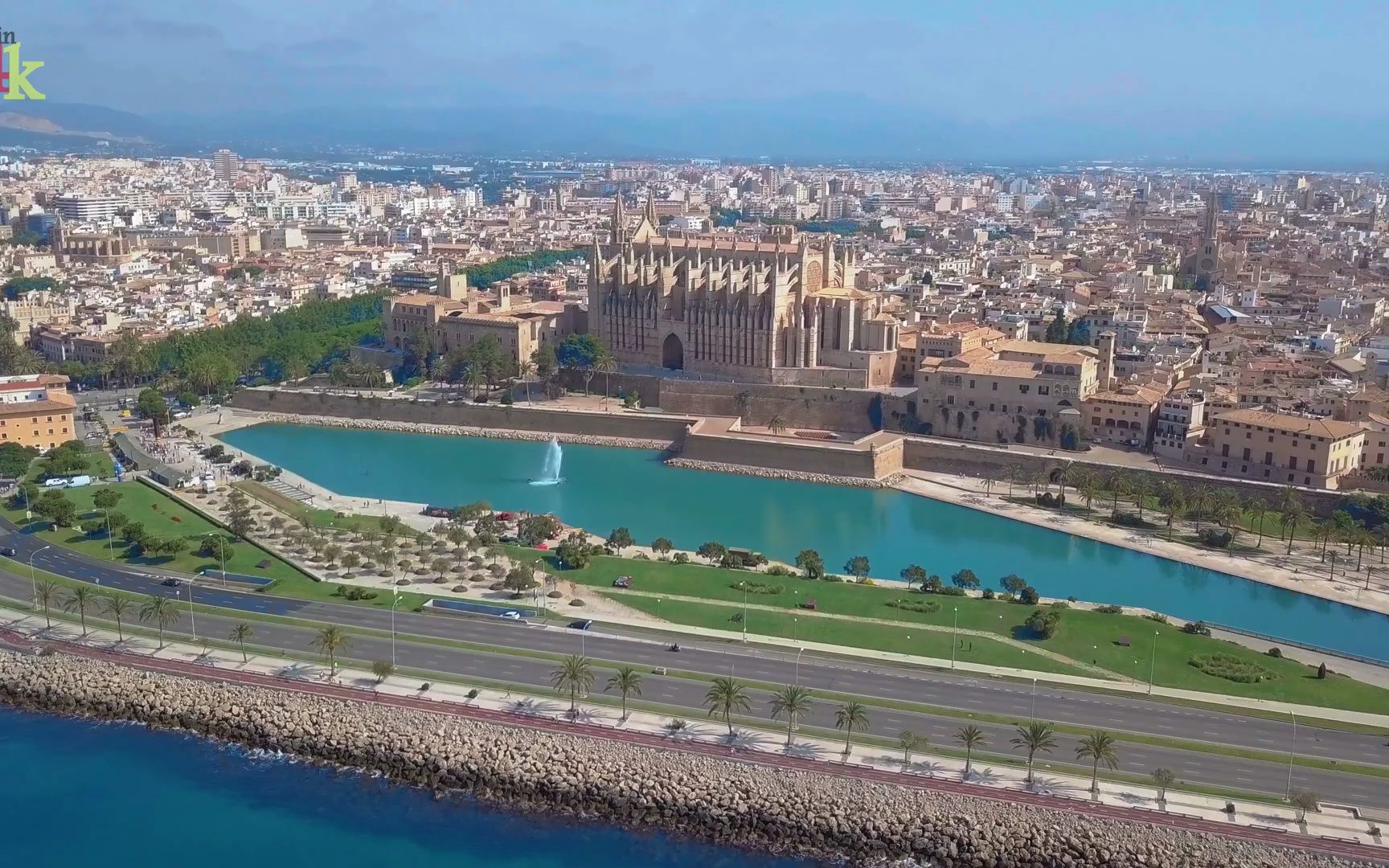 航拍帕尔马城市