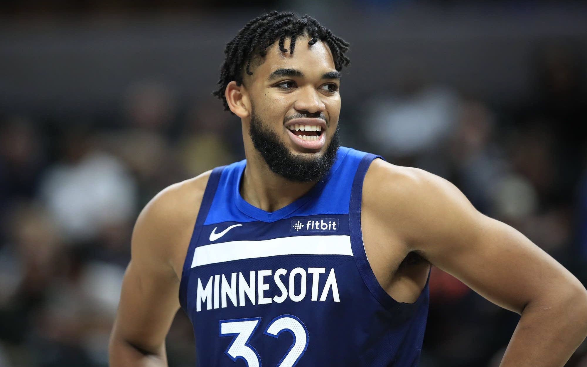 nba2kol2球员推荐王朝满突千万以上中锋推荐