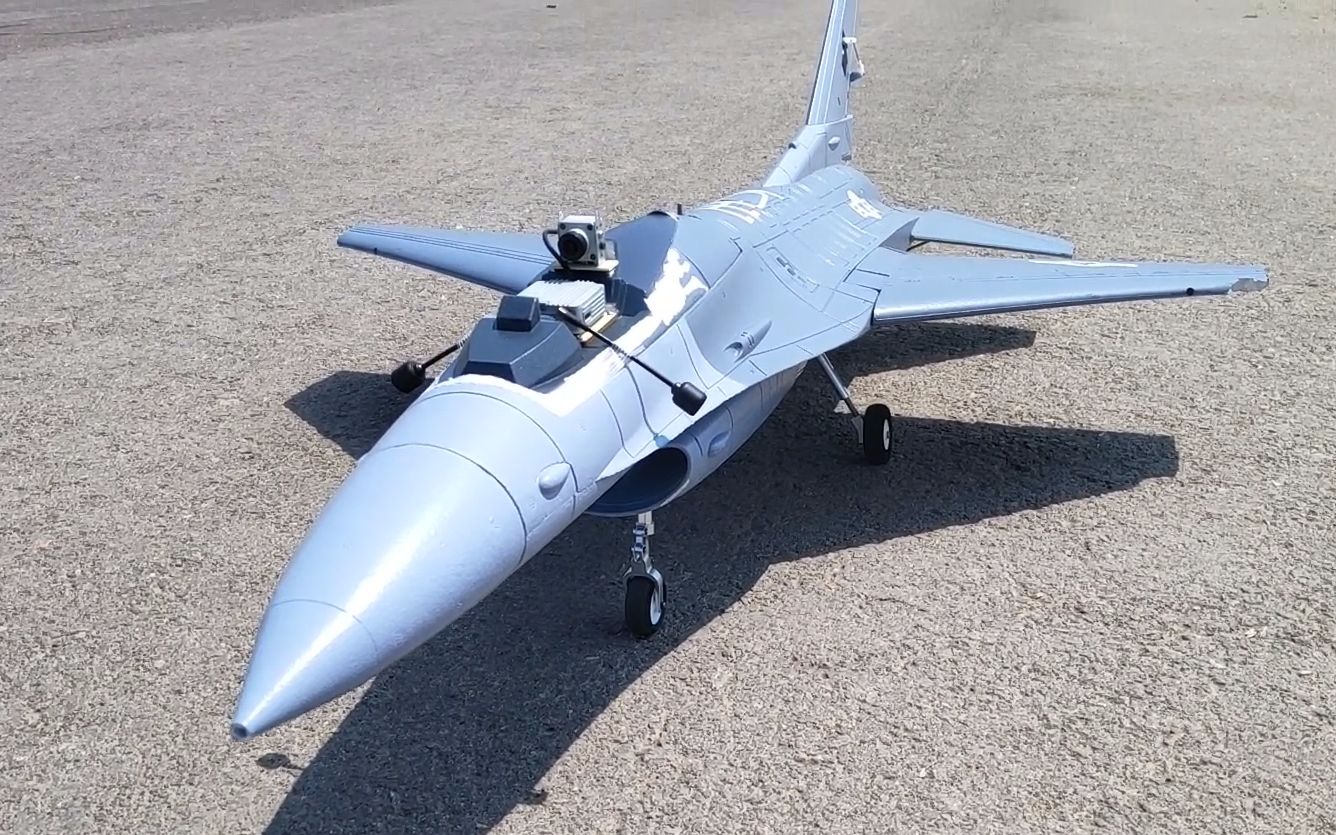 fpv第一视角驾驶航模二十九70mmrc涵道遥控飞机f16开箱试飞