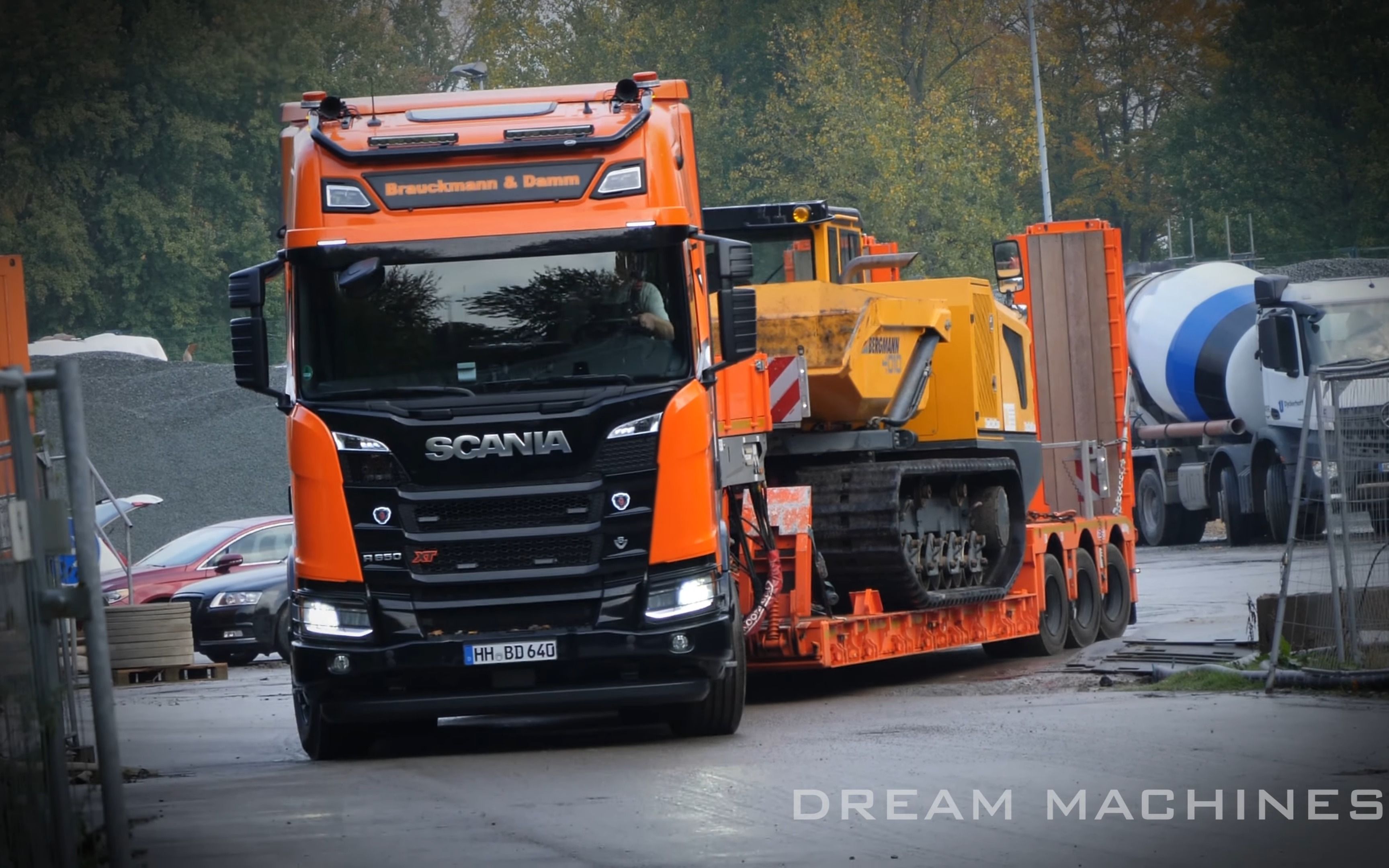 斯堪尼亚 33323136 3935 3734 运输履带式自卸车