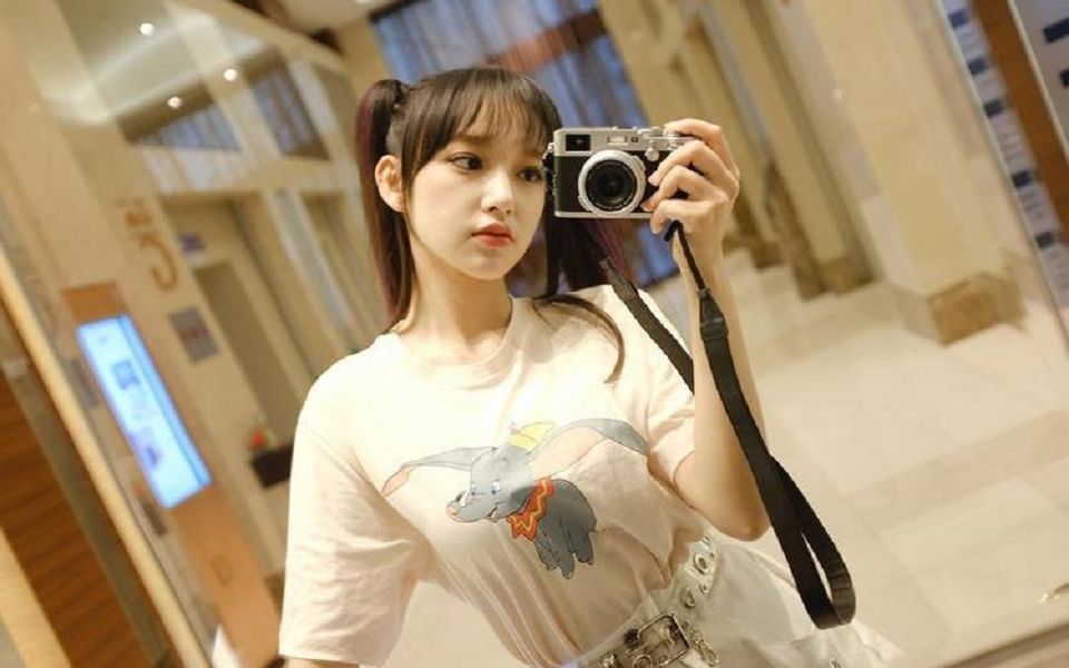 有种"胖"叫程潇,当她踮起脚尖的那一刻,网友瞬间不淡定.