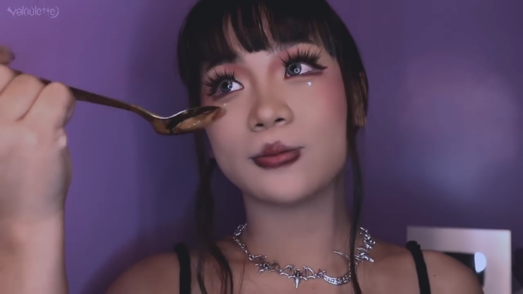 暗黑系小姐姐吃掉你的负能量