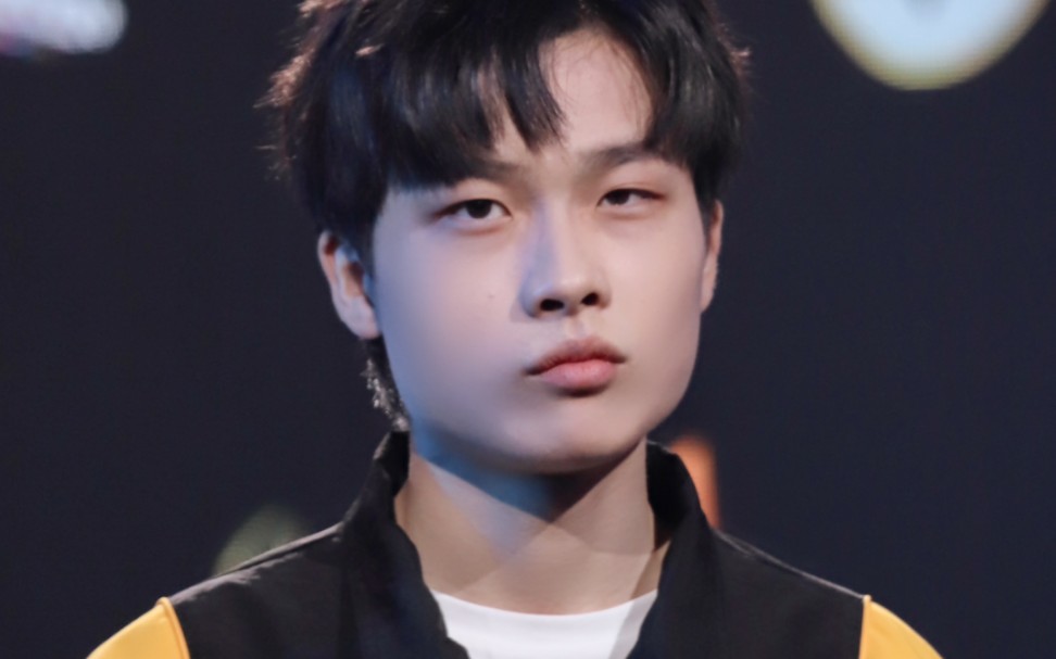 【双鱼座cp】20220810今屿在线回应抱着向鱼睡_哔哩哔哩_bilibili