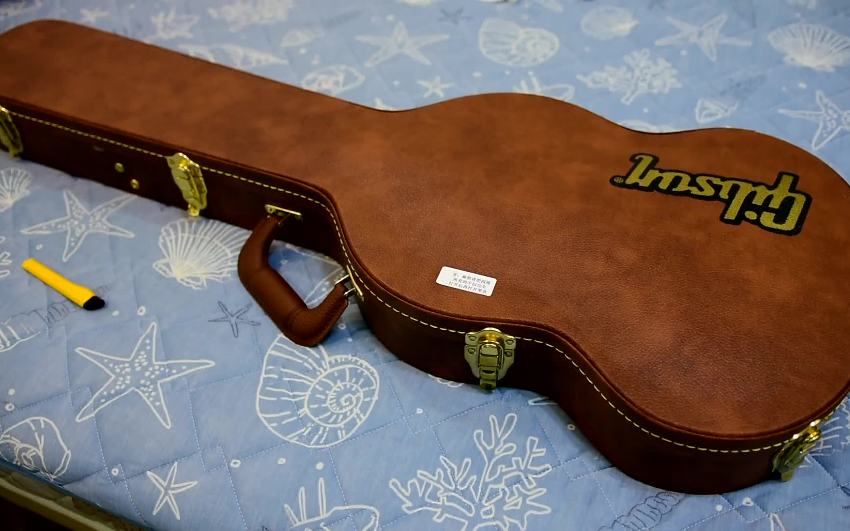 超高清单反画质 中国小伙新鲜开苞 国行gibson sg61 2019从外到内 从