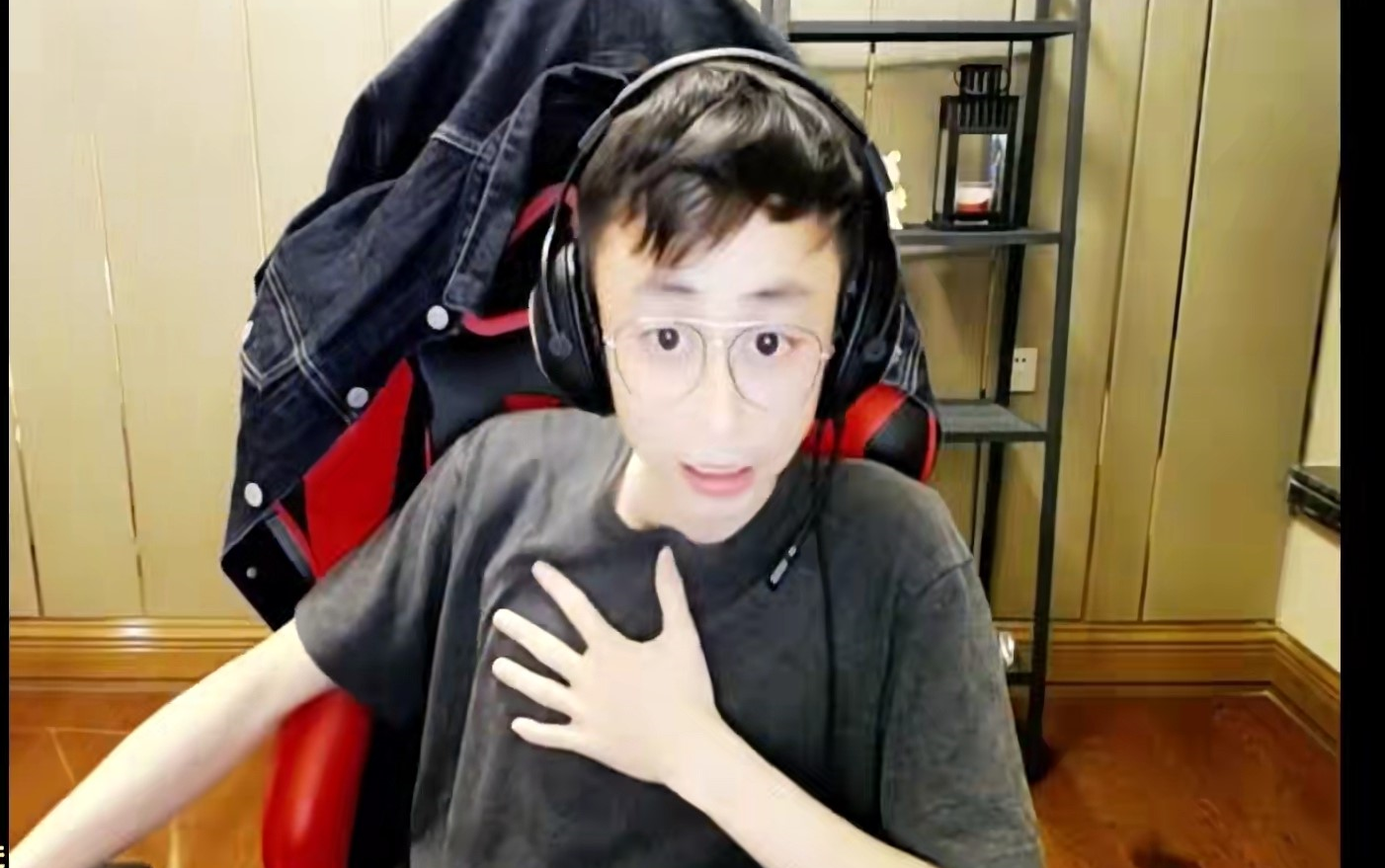 水晶哥直播2021912恐怖游戏咯恐怖游戏录像炸了只录了一部分tt