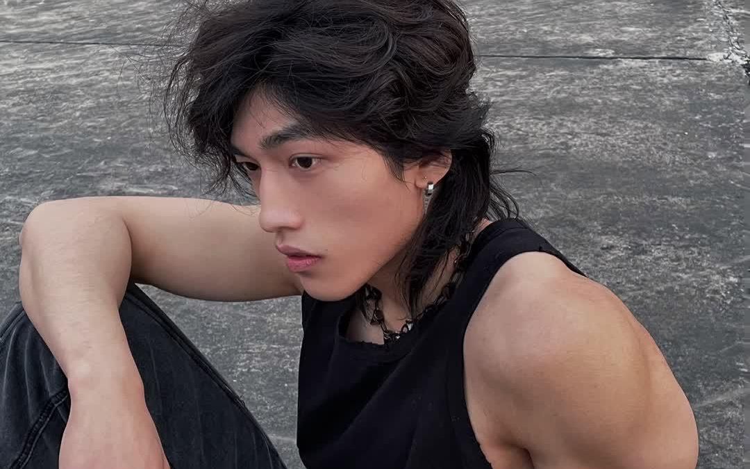 三头过肩 法力无边