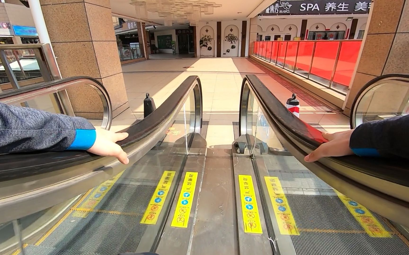 活动  我做了你一直想做的事(防成龙装置)危险动作请勿模仿