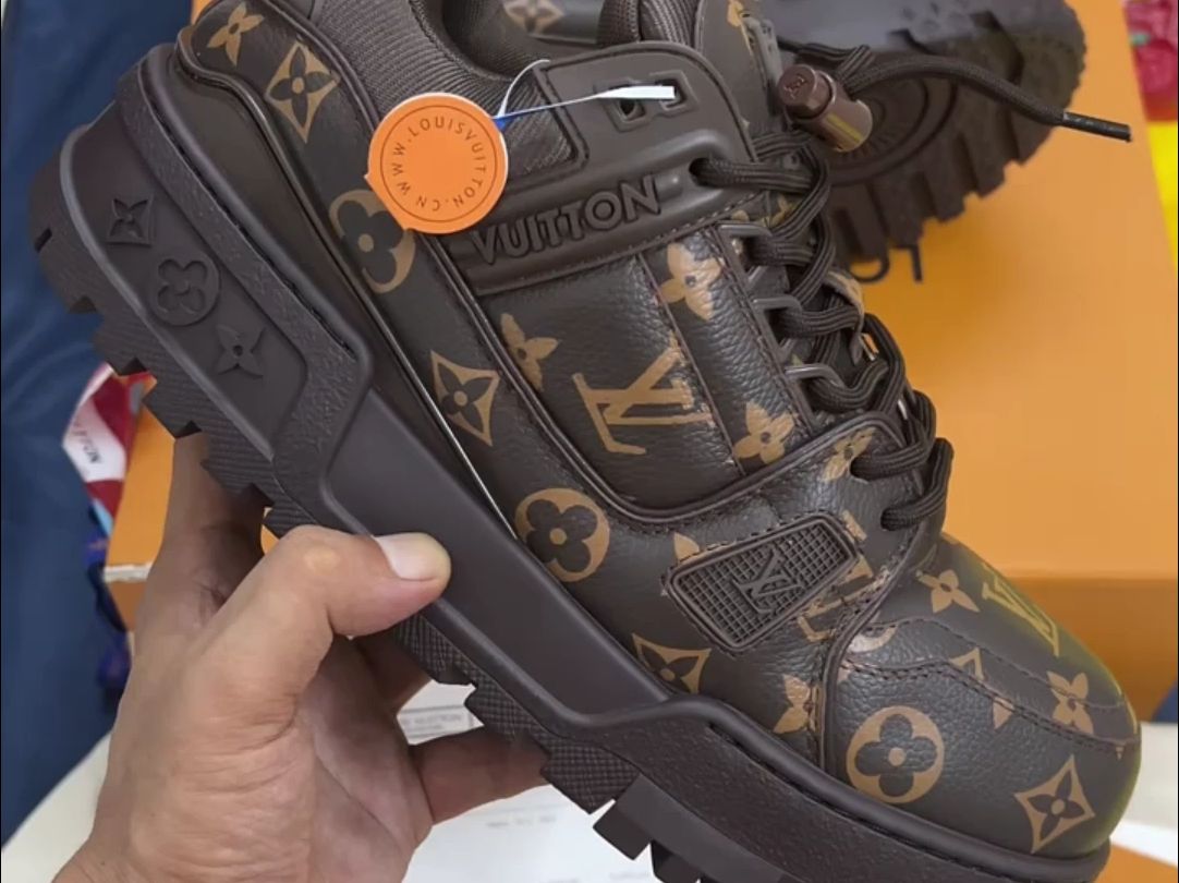 奢侈品lv男士休闲面包鞋 老花开箱分享