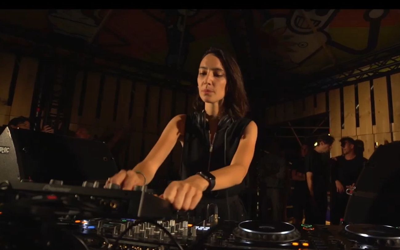 amelie lens - street parade 2019 瑞士苏黎世电音节