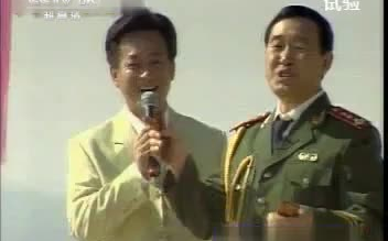 [图]2002年 中央电视台心连心赴甘肃庆阳慰问演出