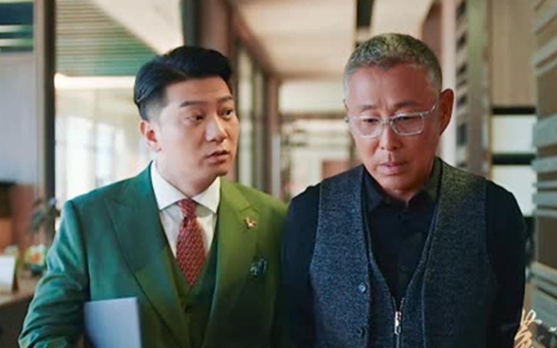 范秘书这人哪都好就是一直叭叭叭叭不停地说让人有点头大