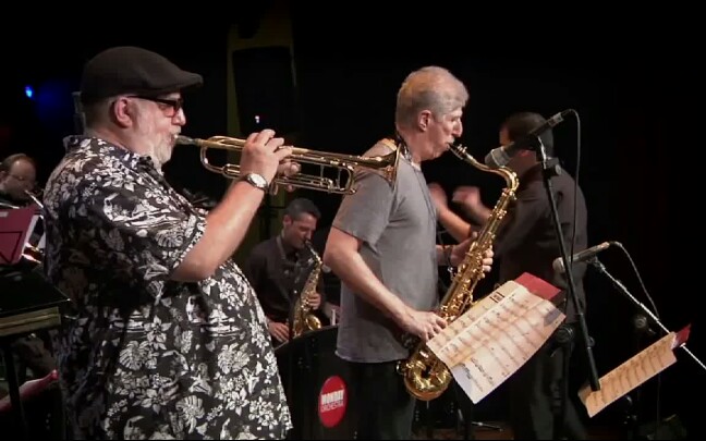 [图]Some skunk funk Randy Brecker & Bob Mintzer Bflat Jazz Festival 2012