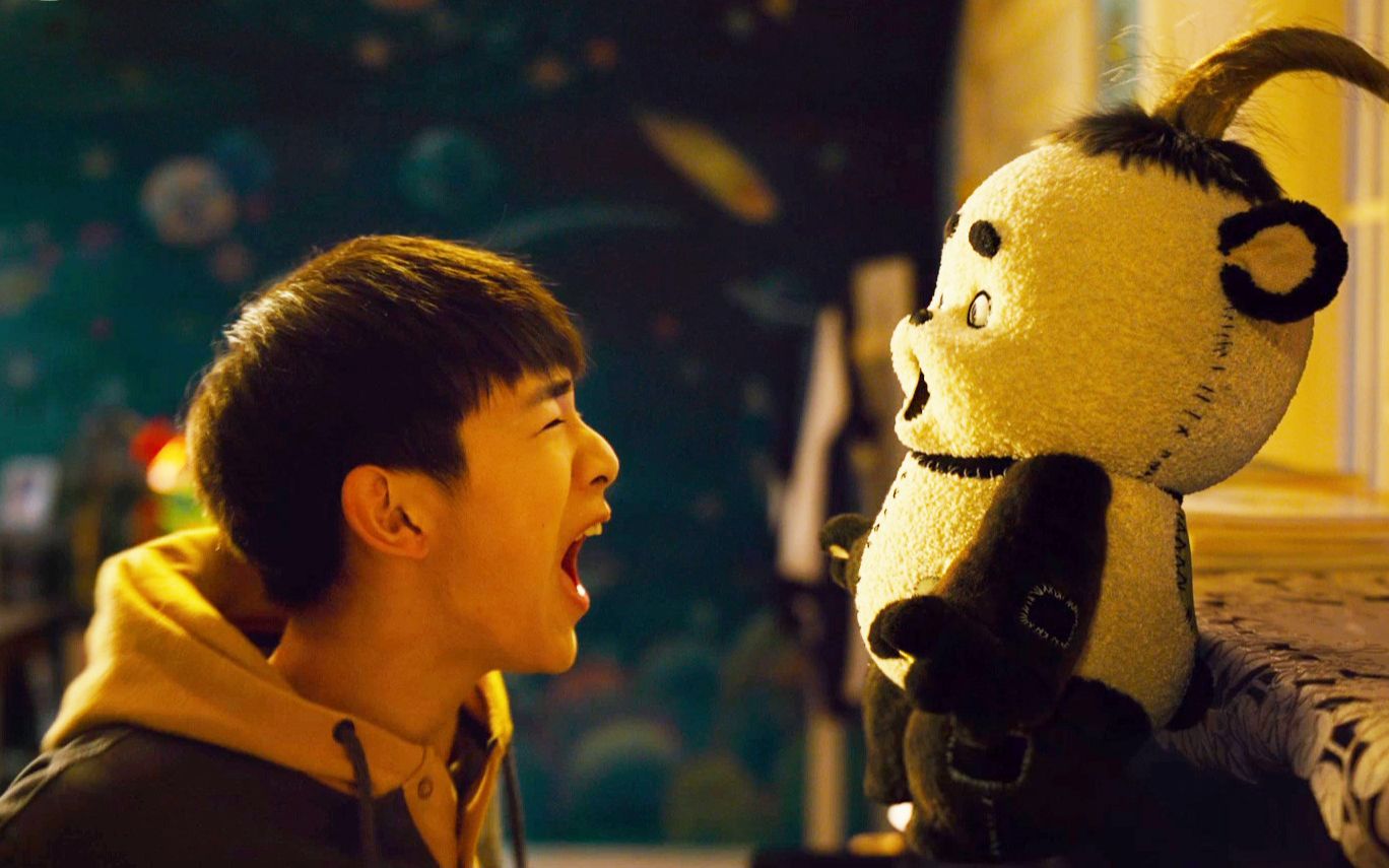 黄渤 荣梓杉!陈思诚科幻喜剧《外太空的莫扎特》首曝预告,定档7月15日