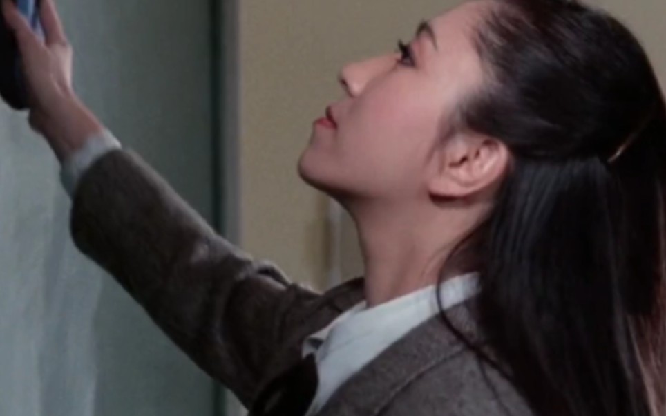 为艺术献身的女星–赤坂丽