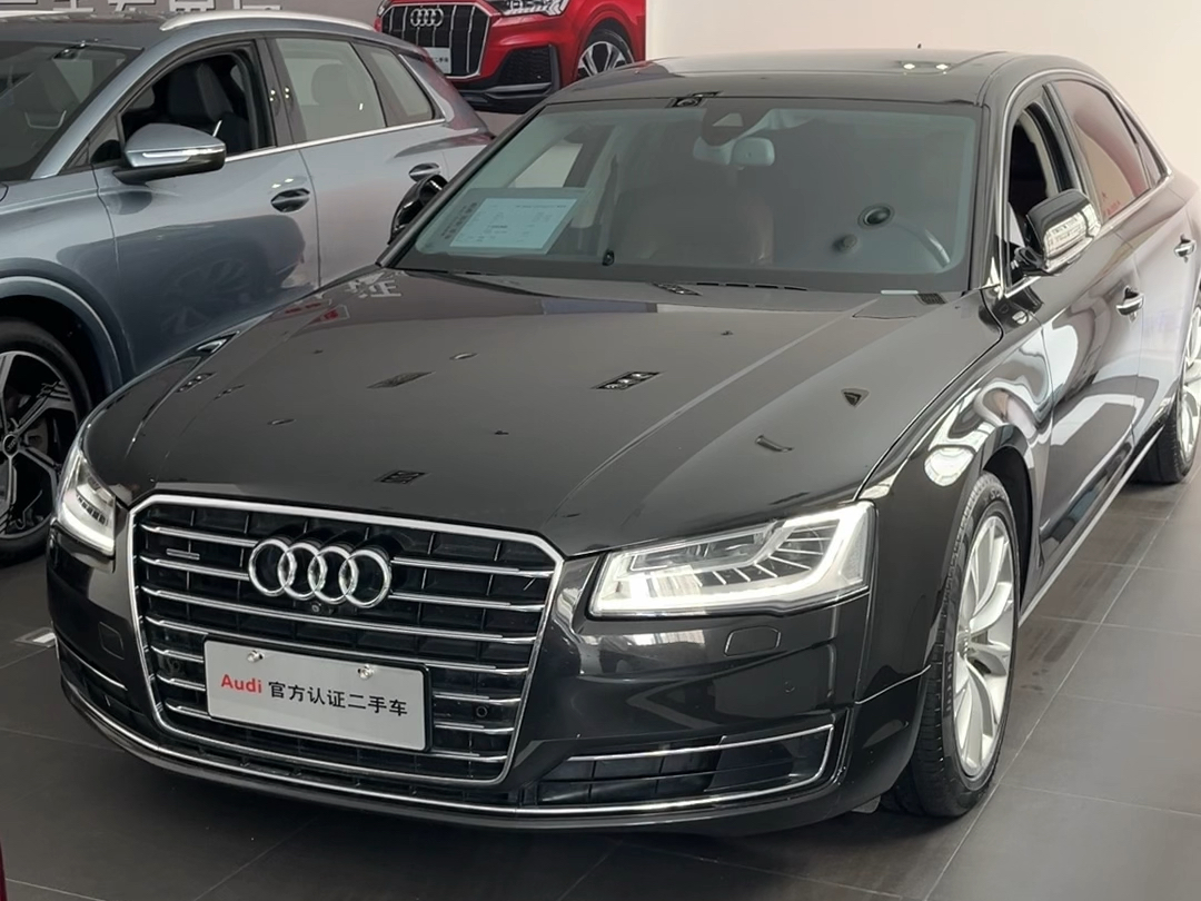 16年款豪华版奥迪a8l