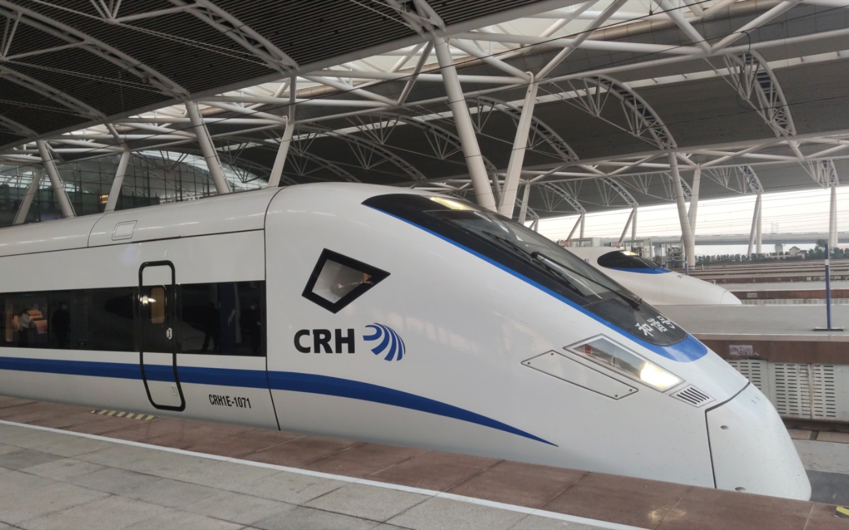 【d938/g81】crh1e动卧和crh400af智能动车组 深圳