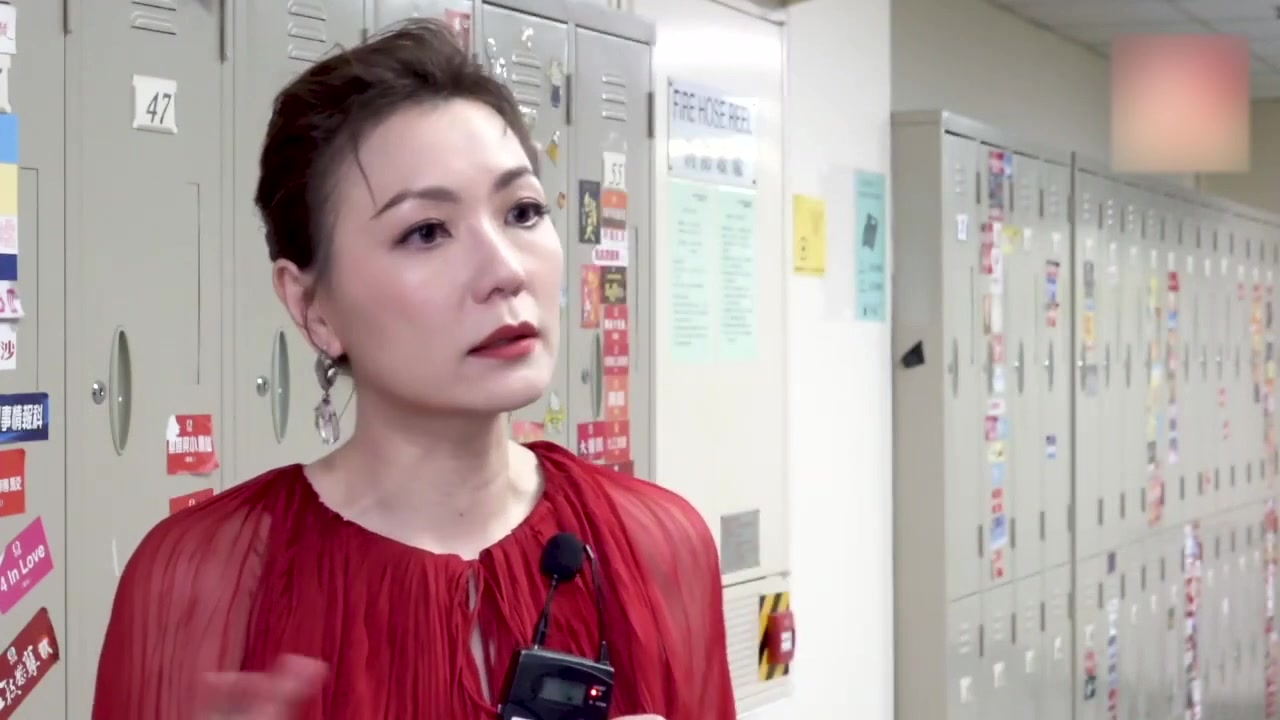 田蕊妮正式宣布离巢TVB!网友笑爆:比人炒就比人炒啦!哔哩哔哩bilibili