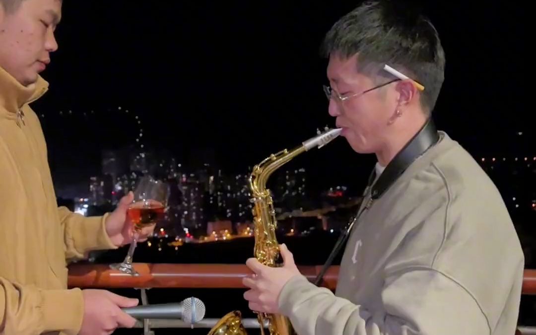 [图]今天来点jazzy倒一点whisky～