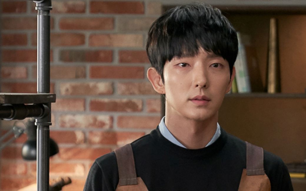 李准基新剧上线备受好评挑战变态杀手时隔3年再度合作文彩元