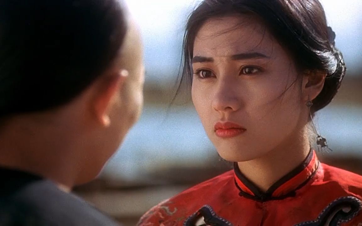 电影方世玉中的李嘉欣真是美,还有李连杰的精彩武打也值得看