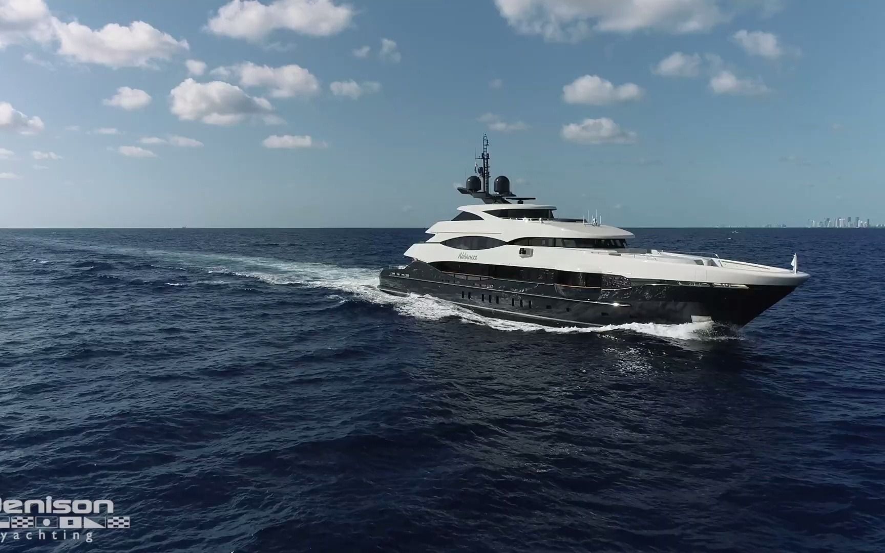 [图]ABBRACCI - 180 Heesen Superyacht - Heesen 180尺超级游艇