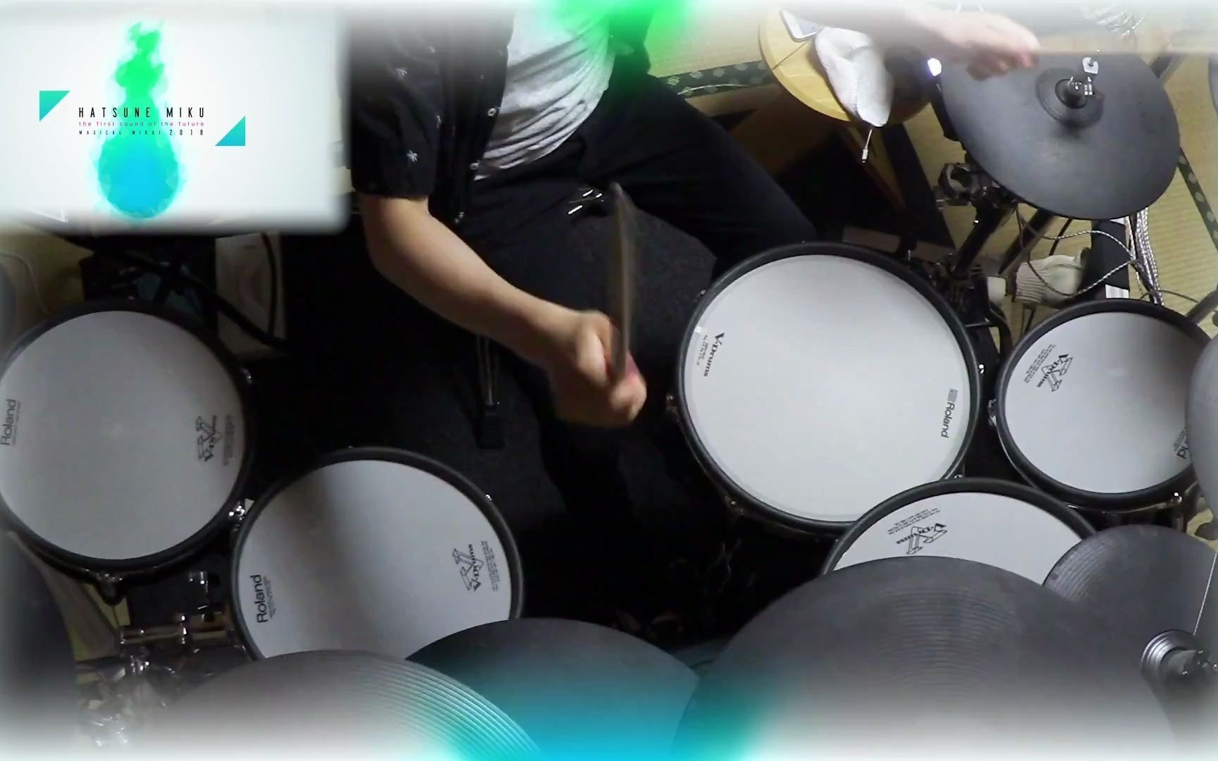 [图]【叩いてみた】 グリーンライツ・セレナーデ 【 ドラム _ Drum cover 】