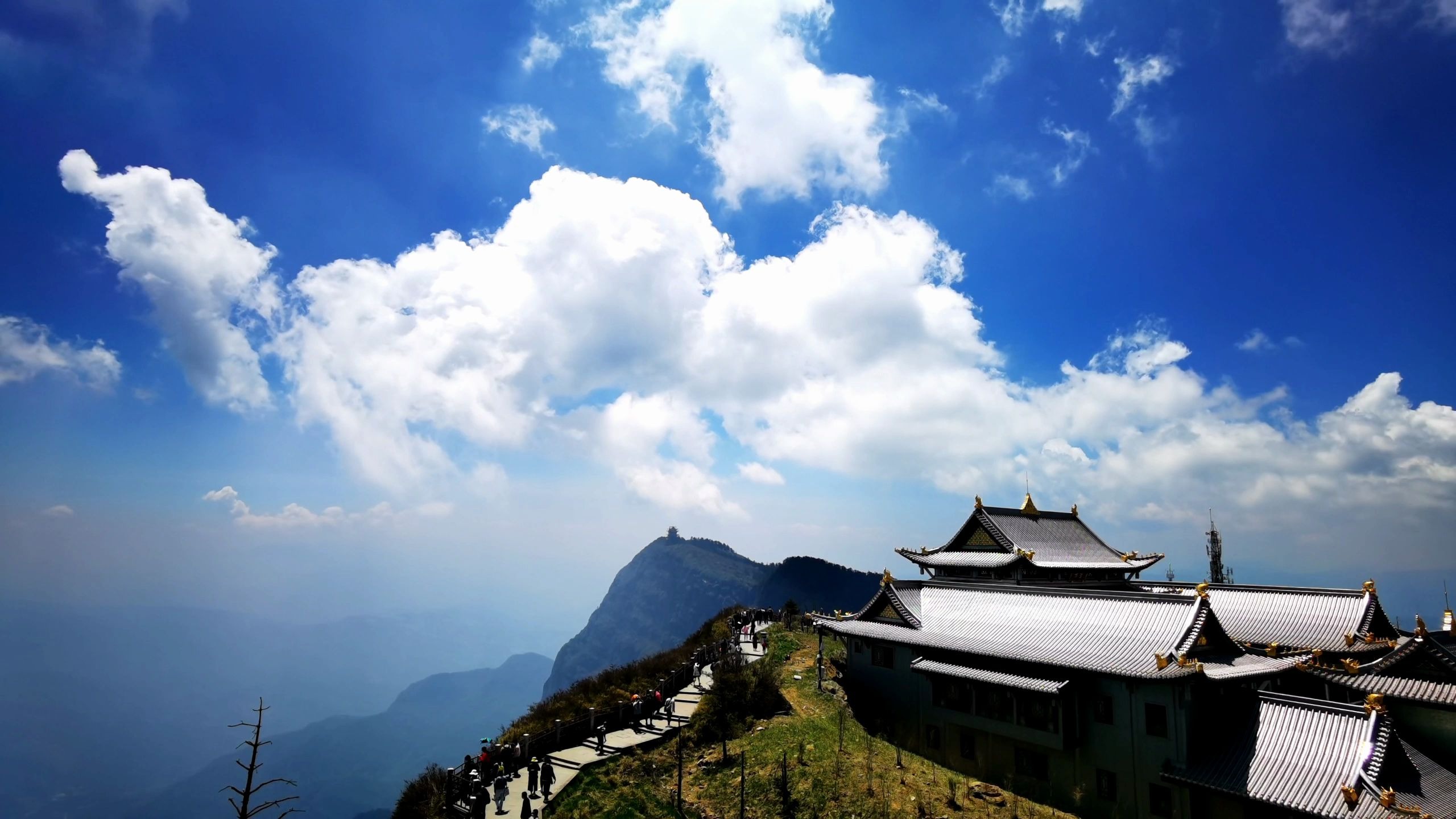 【五一出游】峨眉山金顶延时摄影 华为mate30pro拍摄