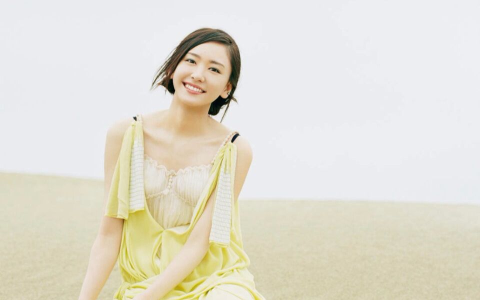 日本广告新垣结衣さん雪肌精采访setsukoの部屋