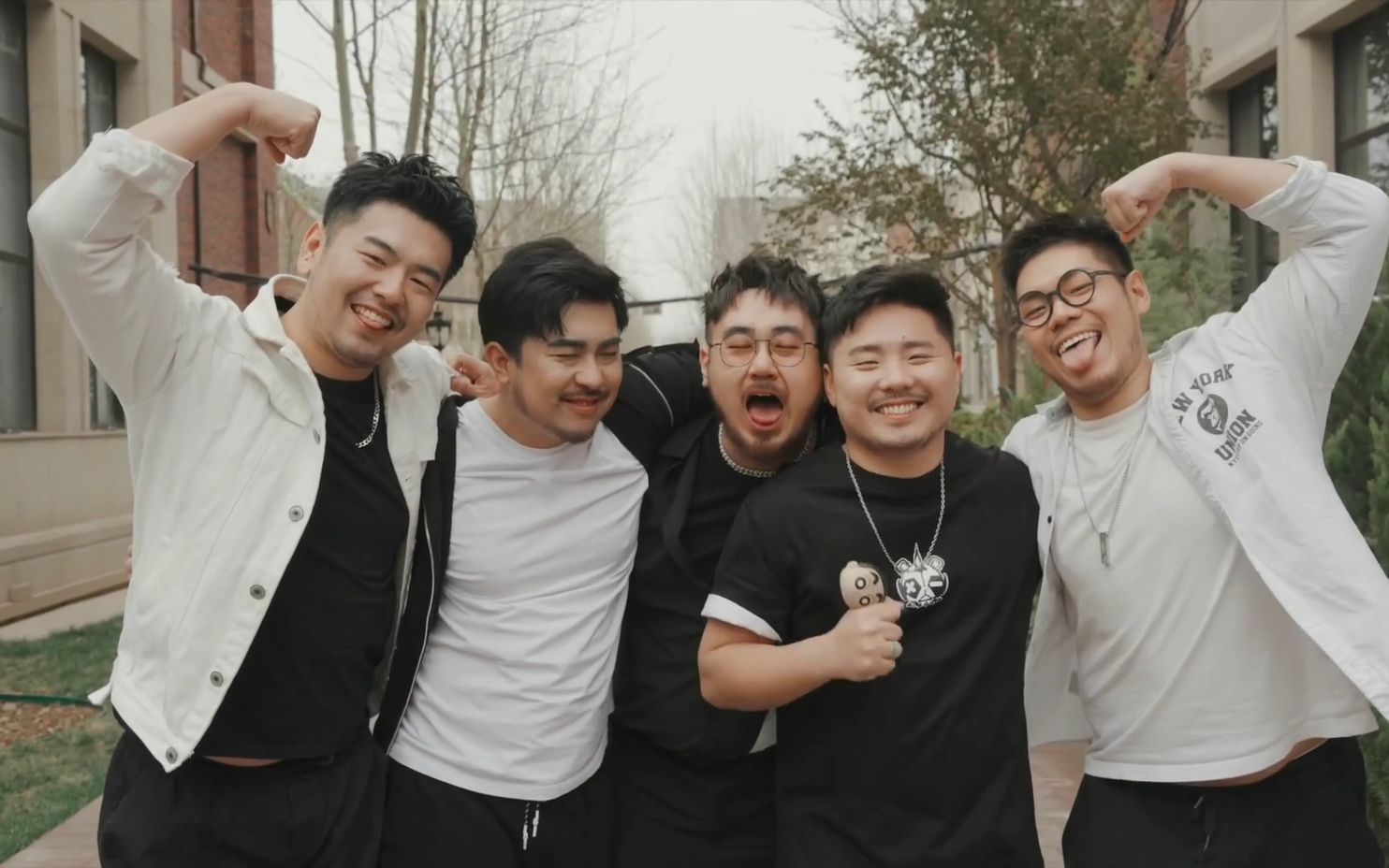 熊猫堂我要看熊猫堂的团综熊猫堂生活vlog混剪陈鼎鼎崔云峰卡斯七哈