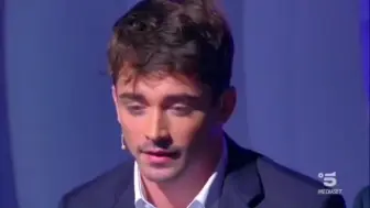 Tải video: 乐扣 Charles Leclerc 参加意大利情感类电视综艺节目 意大利语说得挺好啊