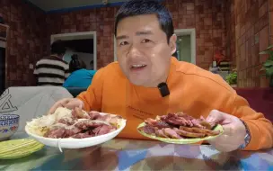 Download Video: 新疆冬日限定美食「马肉那仁」吃完浑身热热的