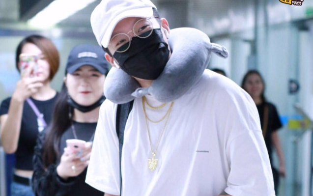 【地下八英里】见识一下pgone万总的battle有多恐怖,一共三回合,第三