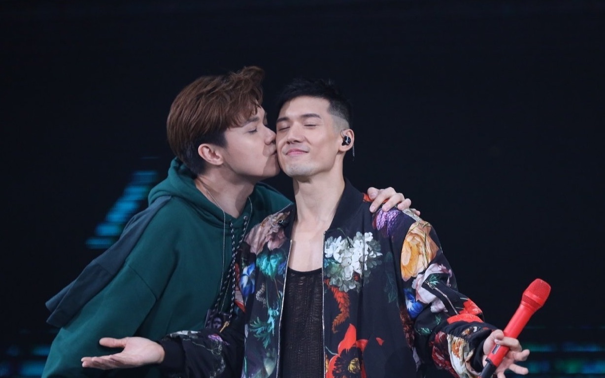 张敬轩关智斌相敬如斌那些歌词和你们