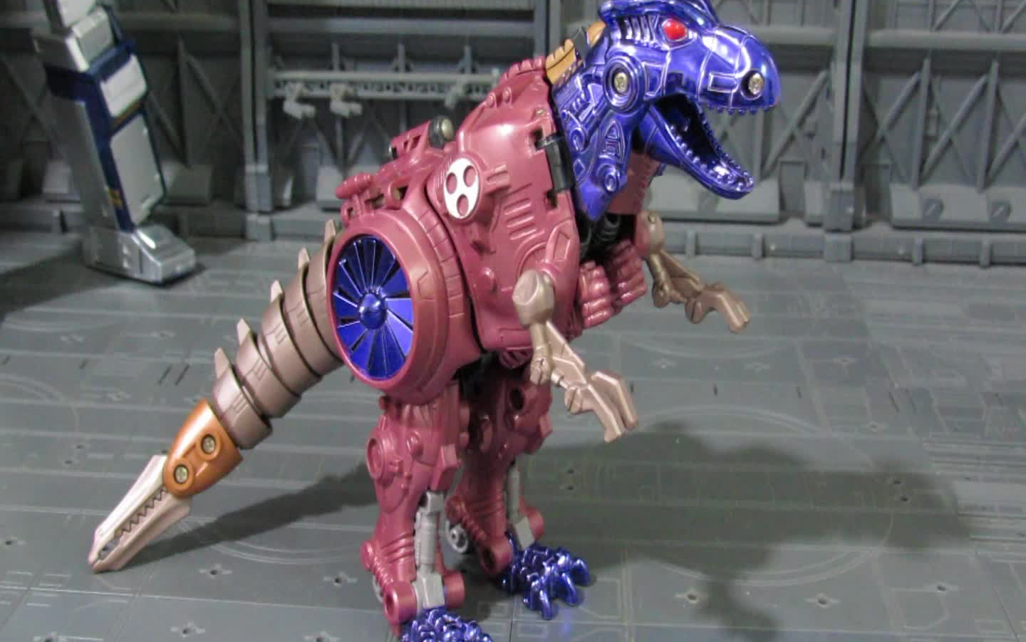 大帅东北话玩具测评 超能勇士 猛兽侠 金属变体霸王龙_哔哩哔哩 (゜