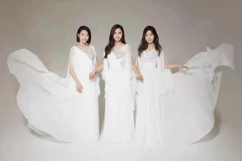 黑鸭子组合《红河谷》