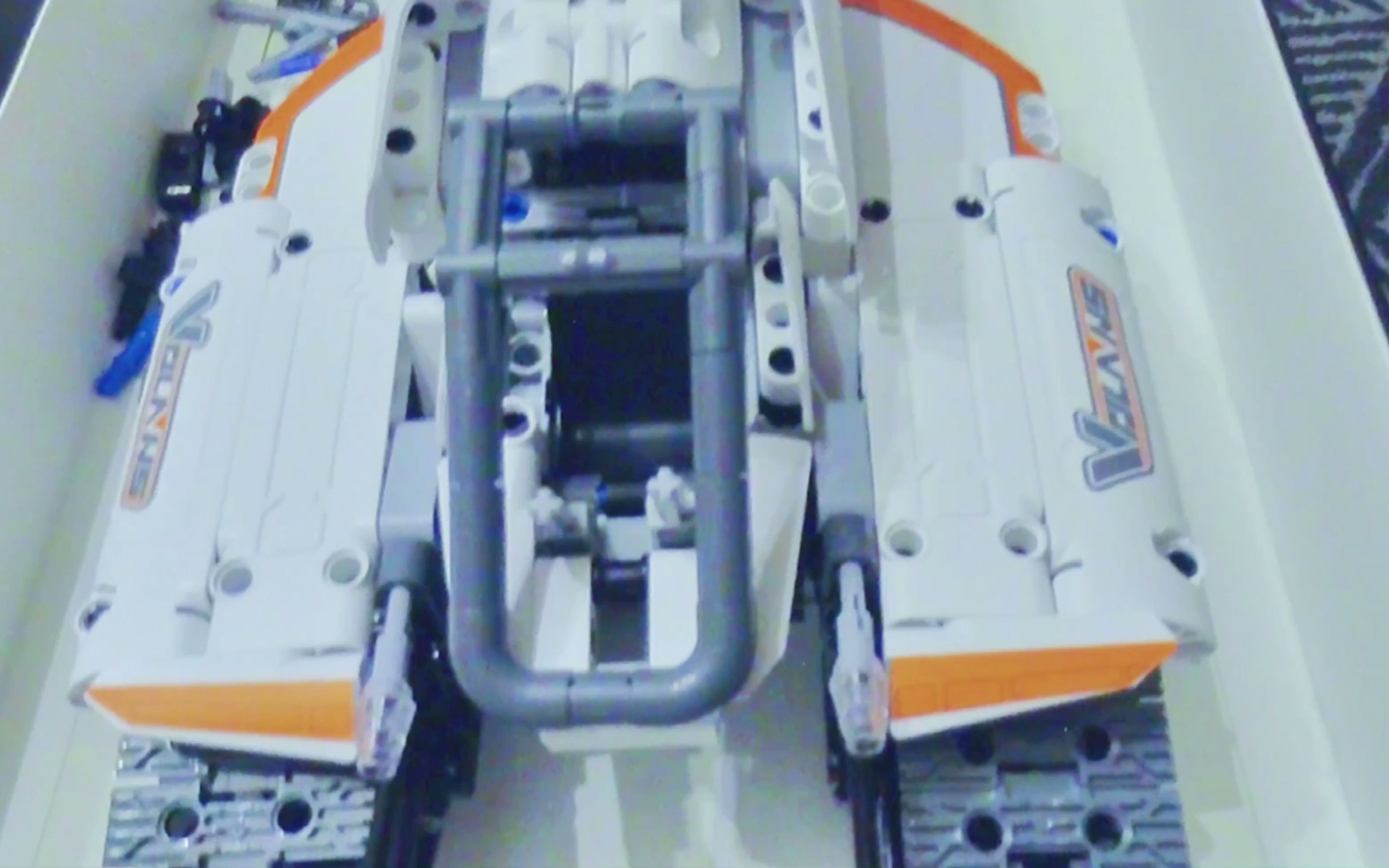 小米静态积木飞鱼座穿梭器4小时完成