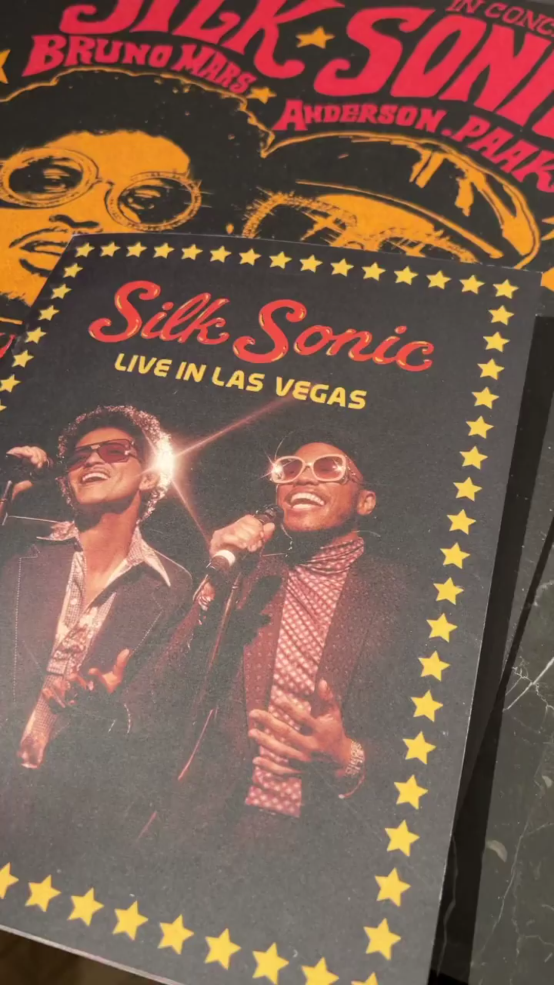 silksonic拉斯维加斯演出相关片段