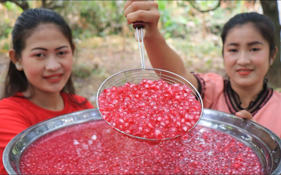 越南妹子做美食图片