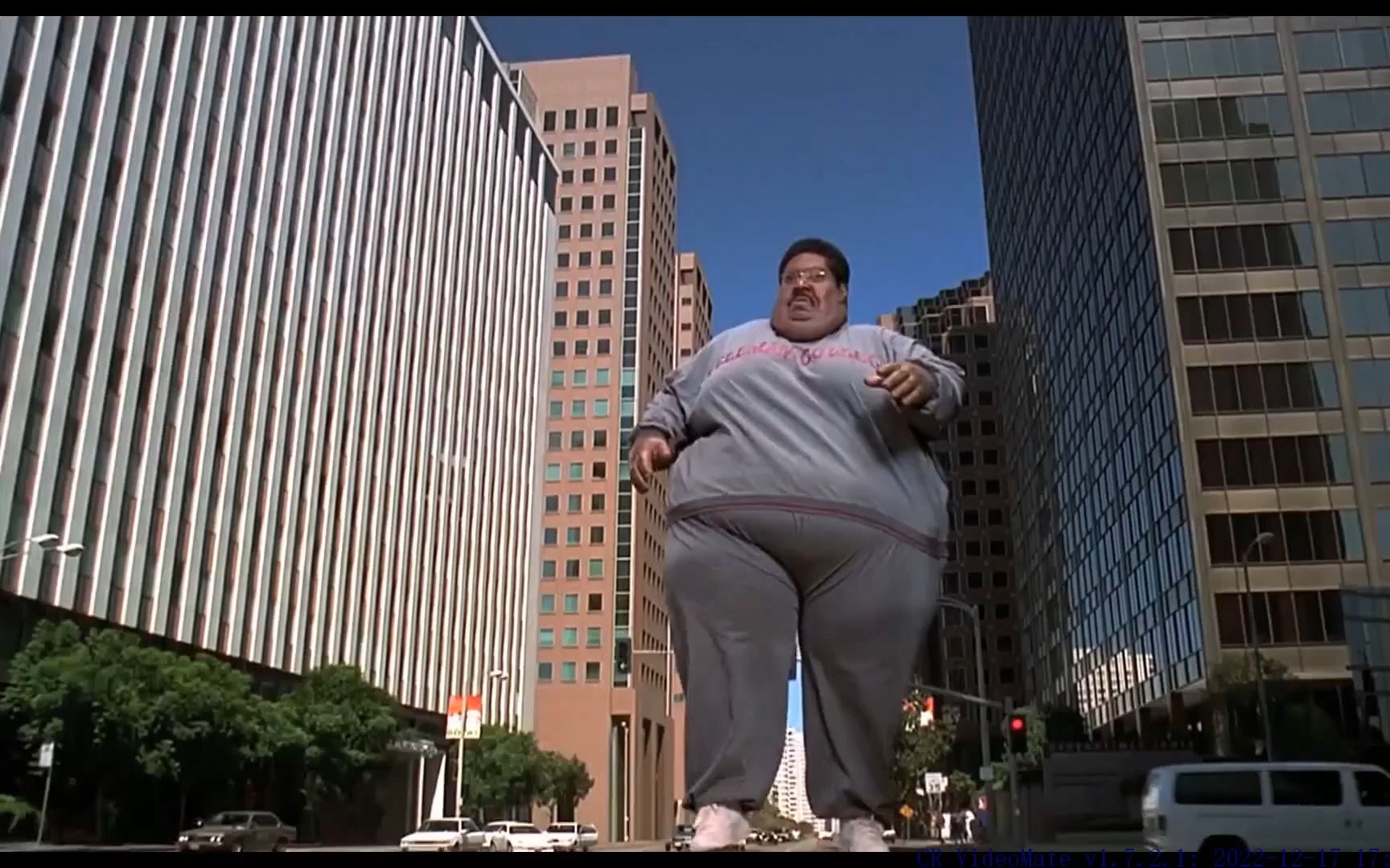 胖子在医院变成巨人,无意间放了一个屁,却把整座城市都毁了!