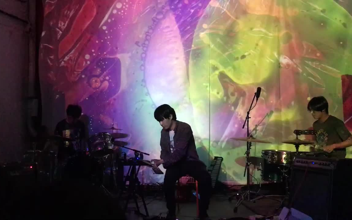 张守望&王旭&李子超  Improvised Piece for Guitar and Drums (Live)哔哩哔哩bilibili