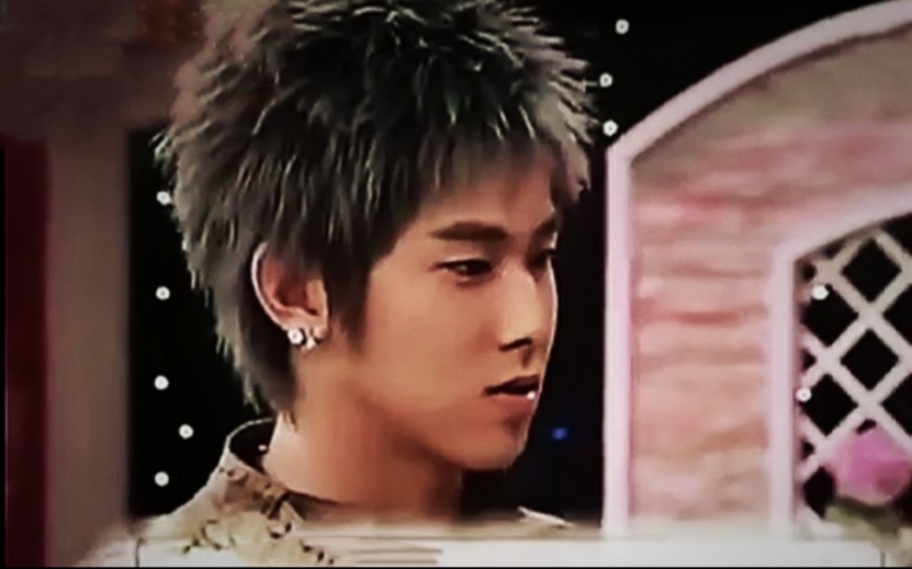 东方神起物料合集 郑允浩舞蹈秀第二弹 我最爱的小刺猬头 u